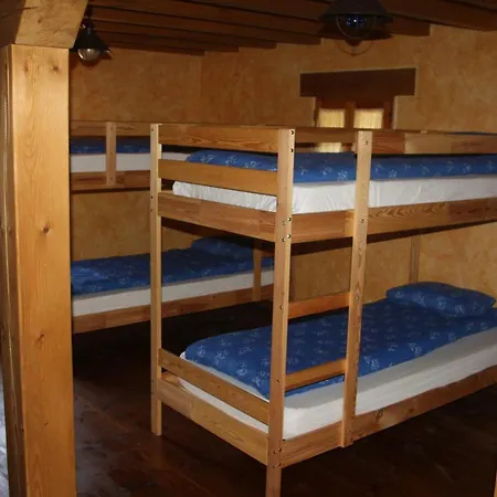 Lodge El Escondite Del Miera