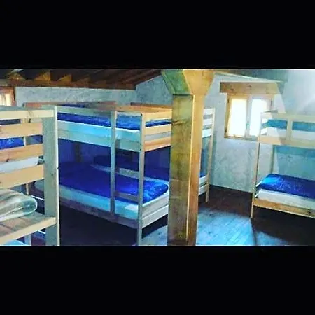 Lodge El Escondite Del Miera *