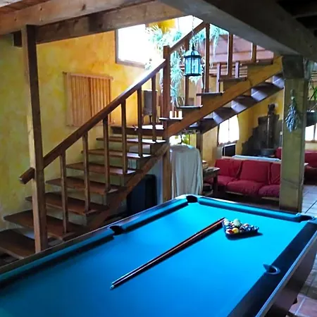 El Escondite Del Miera Lodge *