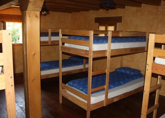 Lodge El Escondite Del Miera