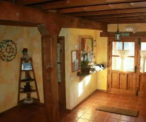 El Escondite Del Miera Lodge *