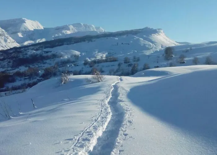 El Escondite Del Miera Lodge San Roque de Ríomiera